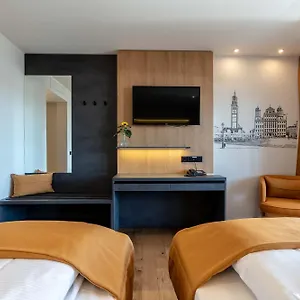 https://augsburg-hotel-sonnenhof.com-bavaria.com